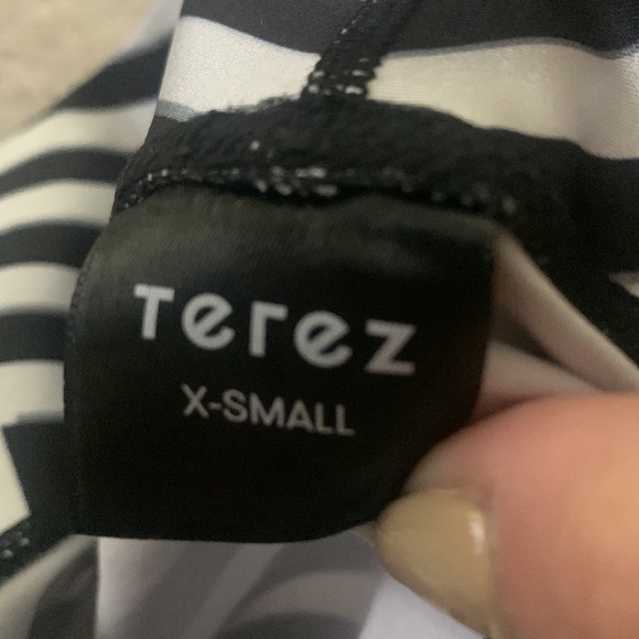No tags but never worn, Terez athletic pants. - Picture 2 of 3